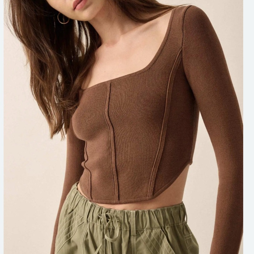 3/$15 PROMISE cropped brown square neck sweater